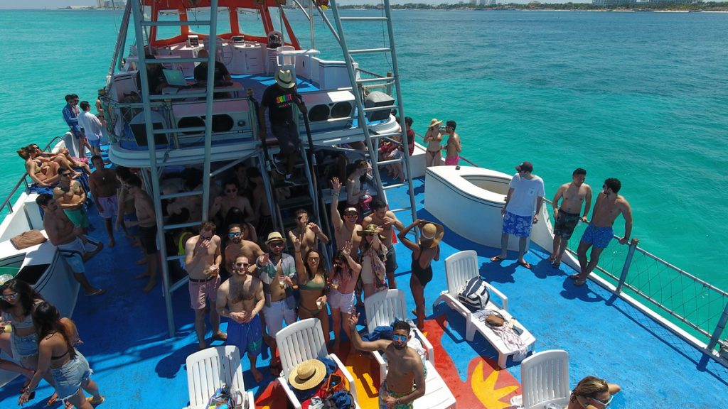Booze cruise Party Boat