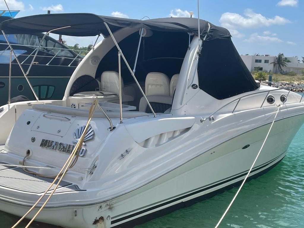SeaRay for rent at Cancun