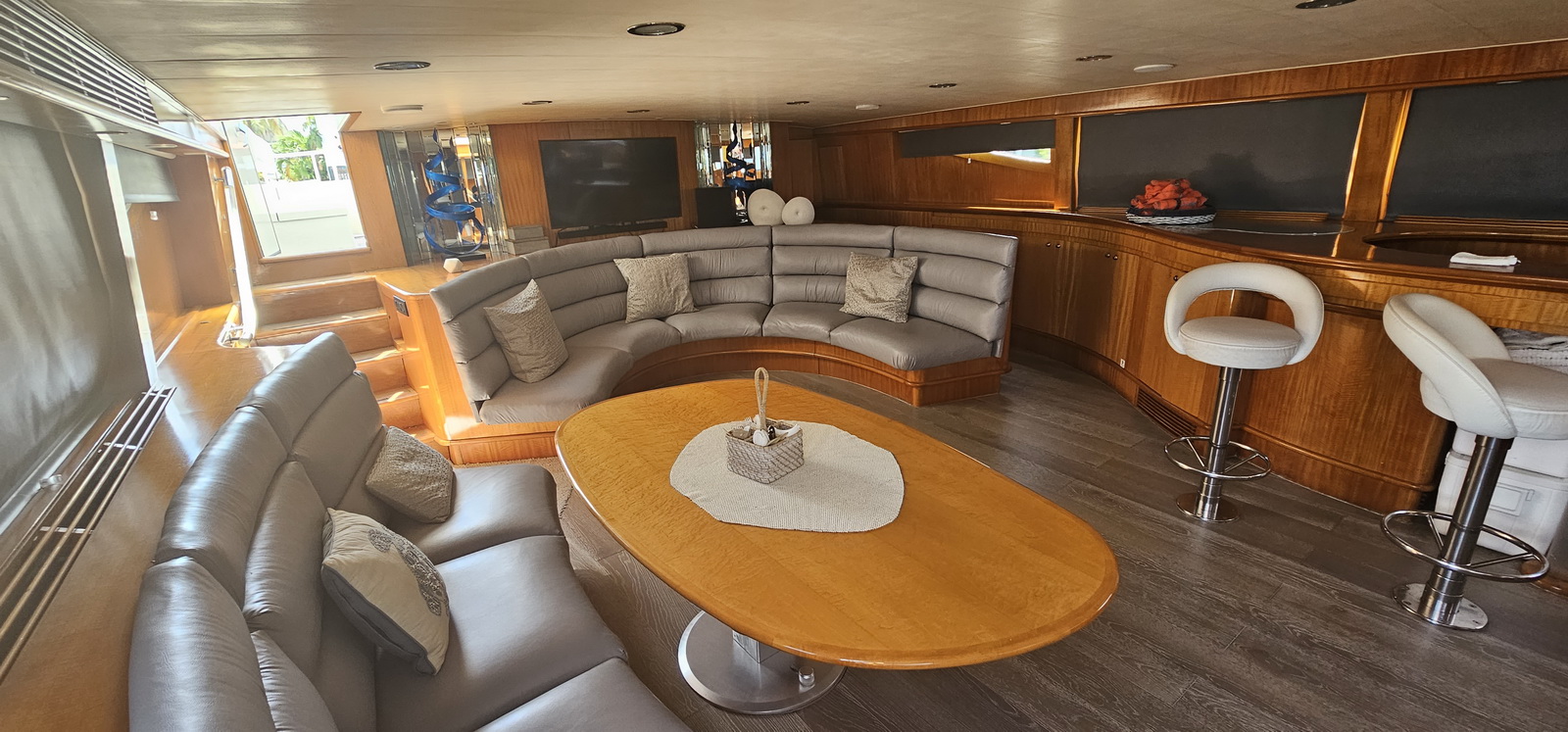 Party Yacht for groups 35 people