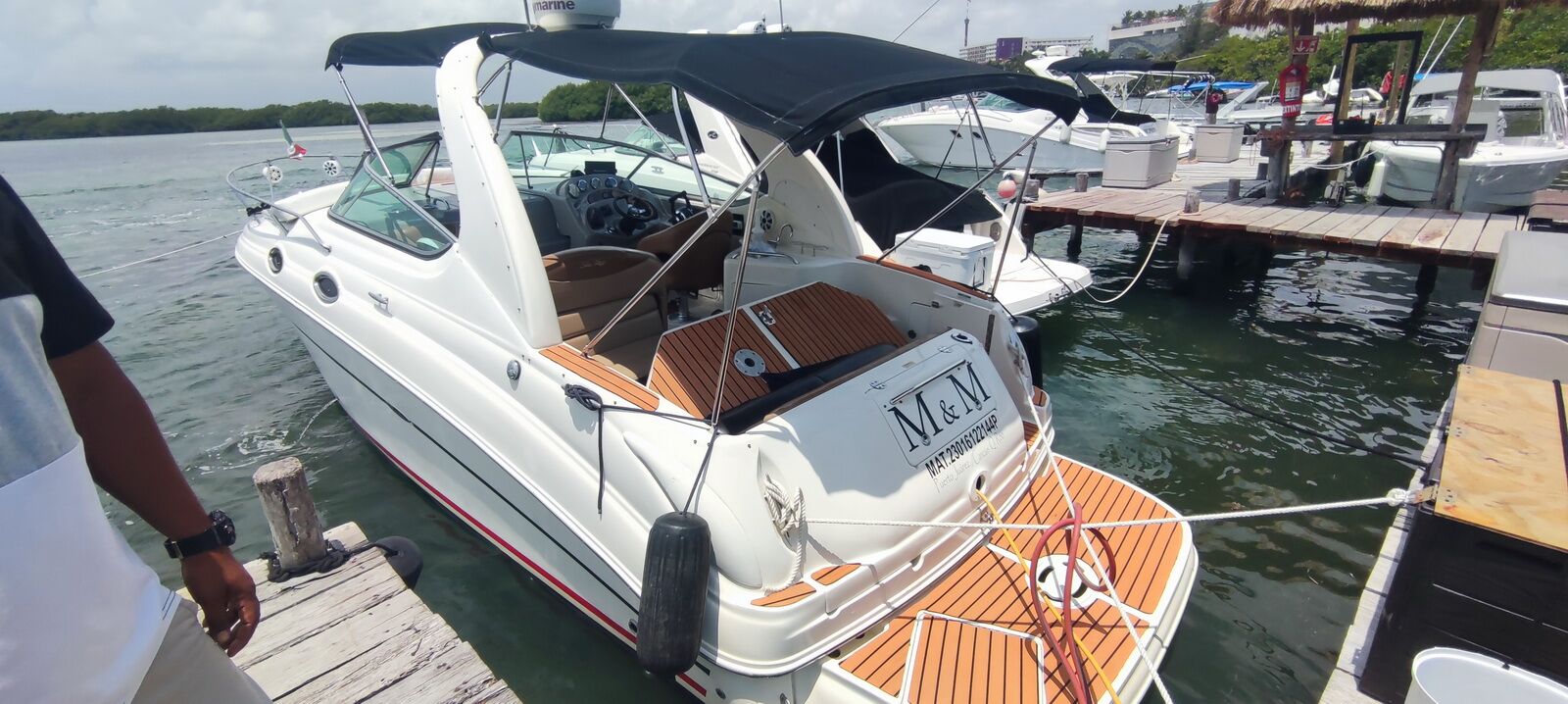 Searay 32 La Bandera