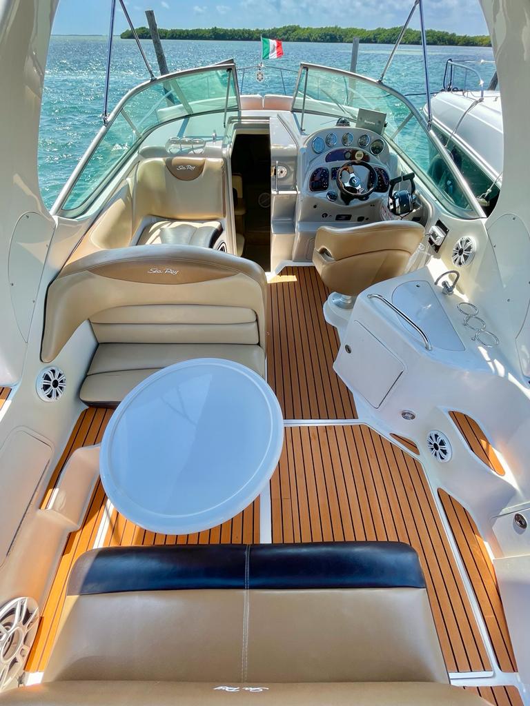 Searay 32 La Bandera